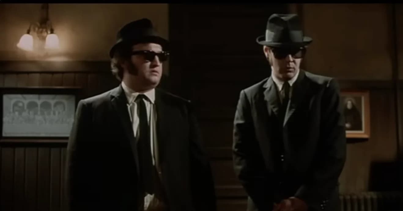 loi.JAKE AND ELWOOD ARE BACK — AND SISTER MARY STIGMATA HAS HAD ENOUGH!