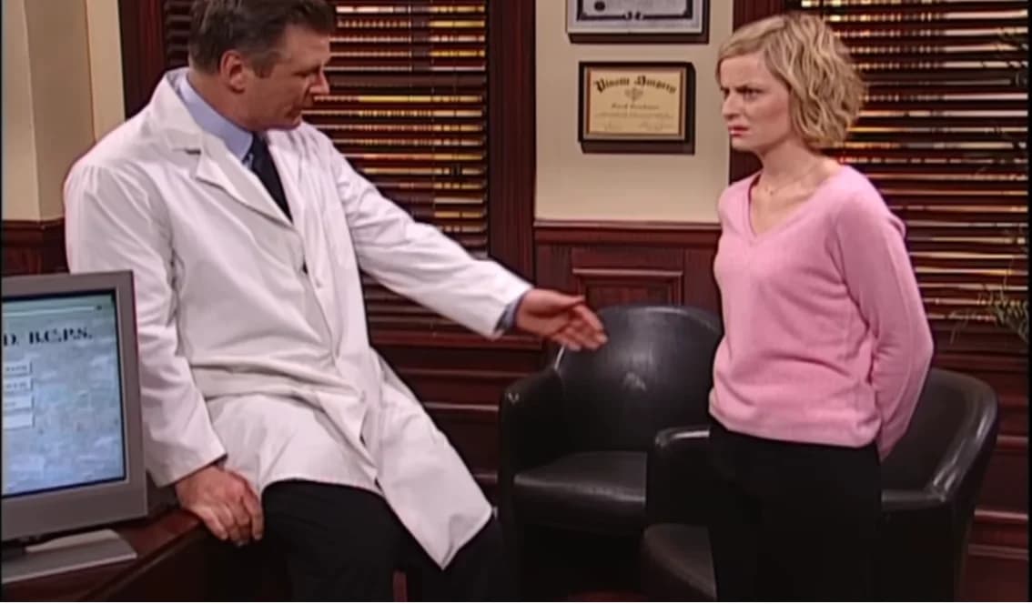 loi.PLASTIC SURGERY HAS NEVER BEEN THIS FUNNY!