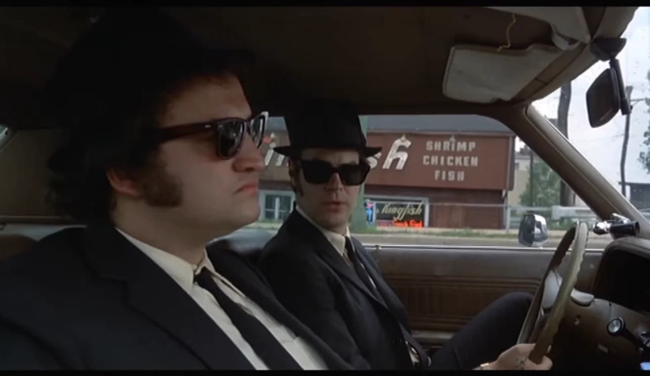 loi.THE BLUES BROTHERS DIDN’T JUST DRIVE ACROSS THE CITY — THEY FLEW OVER A BRIDGE!