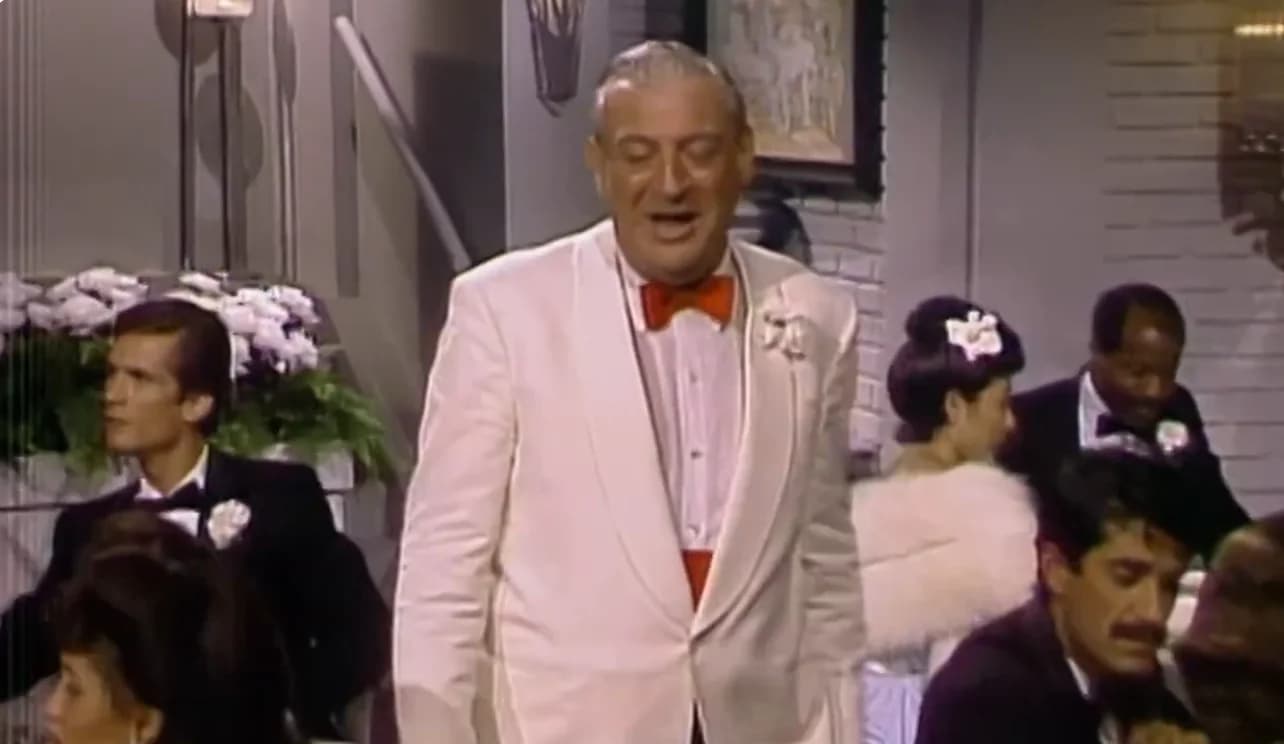 loi.RODNEY DANGERFIELD IS MR. LUCKY!